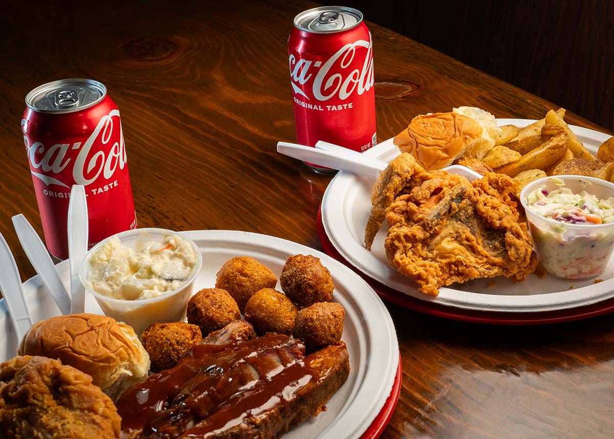 Chicken & mo food plates